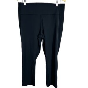 ATHLETA Ultimate Dobby Mesh Capri Black Leggings Large Tall